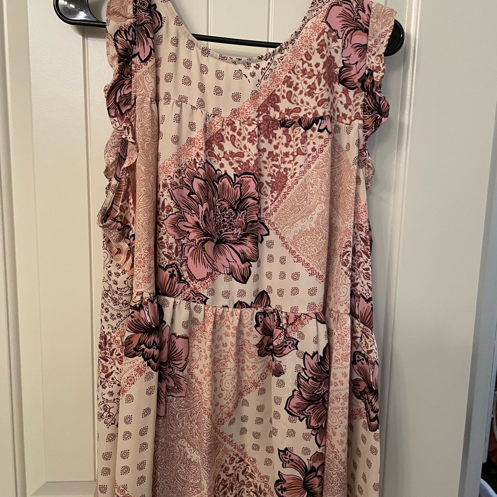 Plus size Maurices top